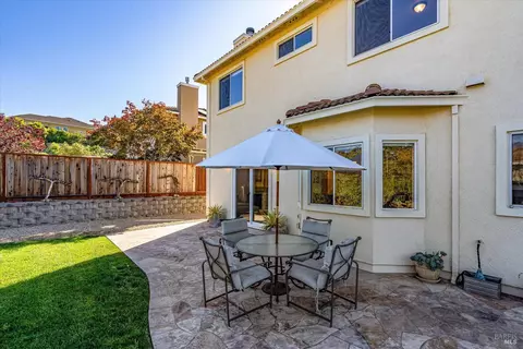 Exterior - 106 Capstone Ct, Napa, CA 94559 photo 10 of 18