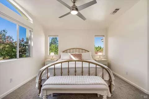 Bedroom - 106 Capstone Ct, Napa, CA 94559 photo 3 of 10
