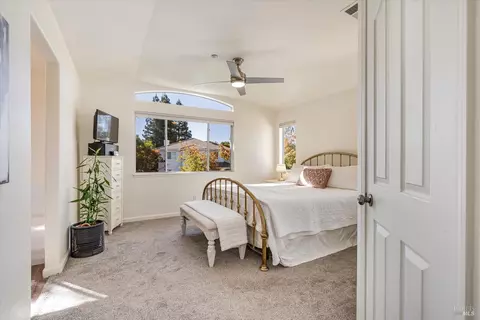 Bedroom - 106 Capstone Ct, Napa, CA 94559 photo 2 of 10