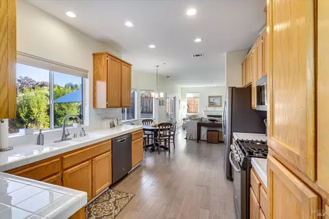 Kitchen - 106 Capstone Ct, Napa, CA 94559 photo 1 of 4