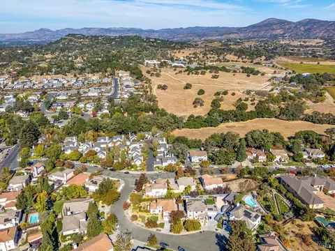 View/Area - 106 Capstone Ct, Napa, CA 94559 photo 7 of 11