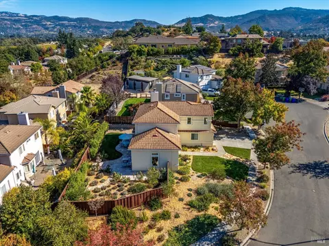 View/Area - 106 Capstone Ct, Napa, CA 94559 photo 10 of 11