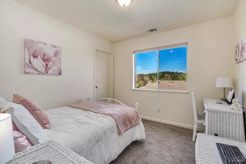 Bedroom - 106 Capstone Ct, Napa, CA 94559 photo 7 of 10
