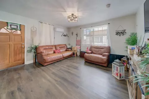 Living - 120 Delta Rd, Oakley, CA 94561 photo 5 of 7