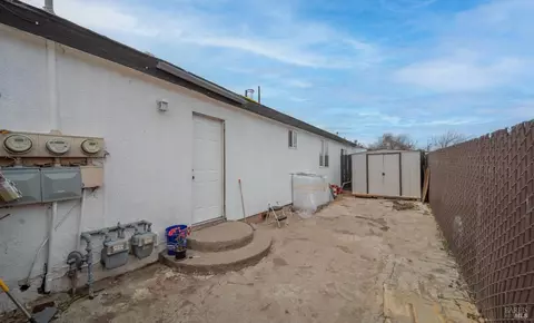 Exterior - 120 Delta Rd, Oakley, CA 94561 photo 7 of 8