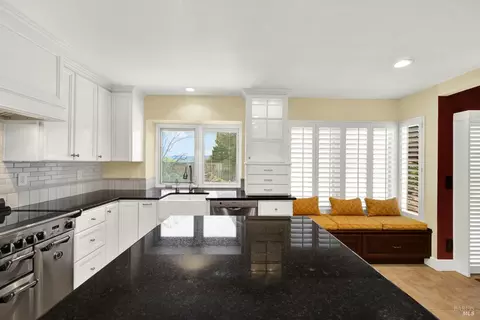 Kitchen - 2403 Las Hadas Ct, Fairfield, CA 94534 photo 10 of 10