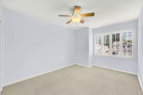 Bedroom - 2403 Las Hadas Ct, Fairfield, CA 94534 photo 6 of 9