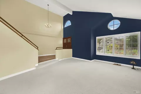 Living - 2403 Las Hadas Ct, Fairfield, CA 94534 photo 4 of 12