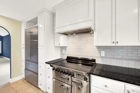 Kitchen - 2403 Las Hadas Ct, Fairfield, CA 94534 photo 5 of 10