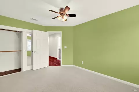 Bedroom - 2403 Las Hadas Ct, Fairfield, CA 94534 photo 5 of 9