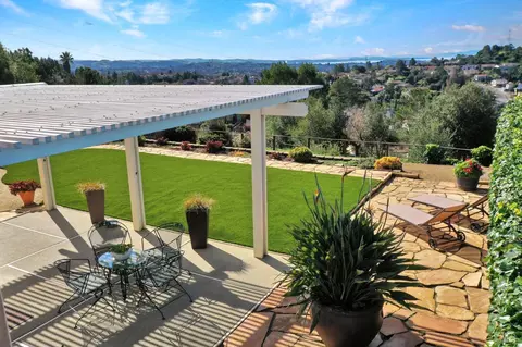 Exterior - 230 Torrey Pines Ct, Vallejo, CA 94591 photo 8 of 12
