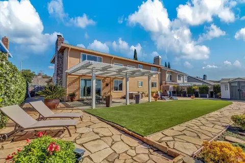 Exterior - 230 Torrey Pines Ct, Vallejo, CA 94591 photo 2 of 12
