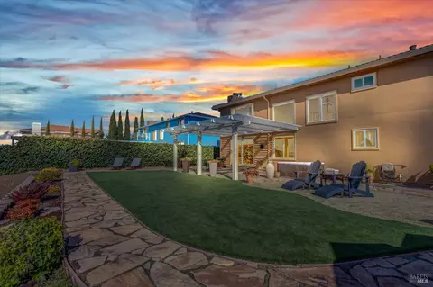 Exterior - 230 Torrey Pines Ct, Vallejo, CA 94591 photo 11 of 12