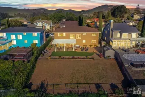 View/Area - 230 Torrey Pines Ct, Vallejo, CA 94591 photo 5 of 6