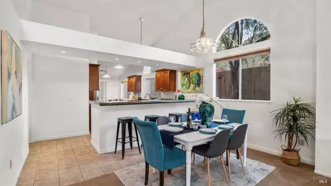 331 Longridge Dr, Vallejo, CA 94591 photo 8