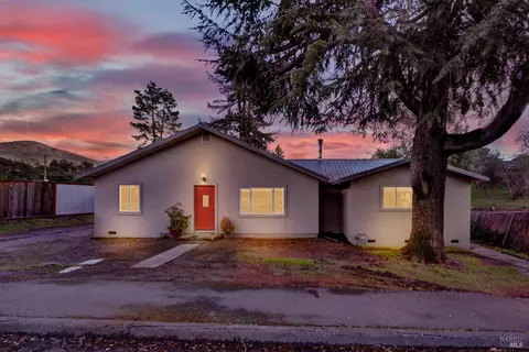 2015 Monticello Rd, Napa, CA 94558