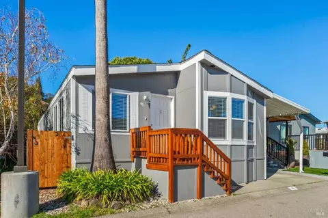 45 Yosemite Rd, San Rafael, CA 94903