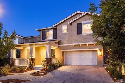 1586 Alegra Pl, Santa Rosa, CA 95403