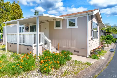 2412 Foothill Blvd #26, Calistoga, CA 94515