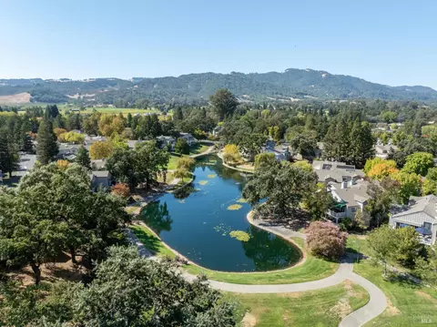 847 Princeton Dr, Sonoma, CA 95476