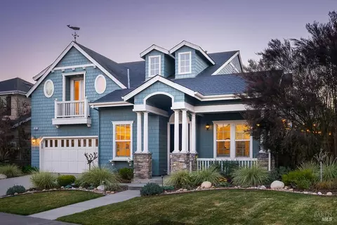 27 Palmer Dr, Novato, CA 94949