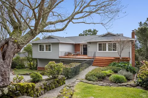 65 Via Barranca, Greenbrae, CA 94904