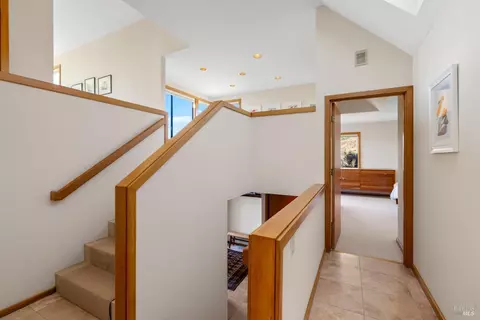 Entry Way - 21514 Heron Dr, Bodega Bay, CA 94923 photo 8 of 8