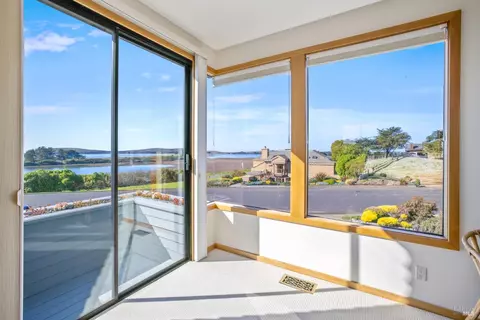 View/Area - 21514 Heron Dr, Bodega Bay, CA 94923 photo 4 of 17