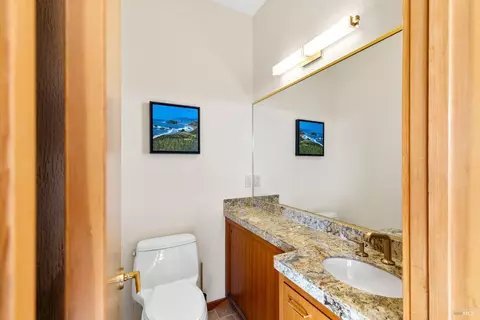 Bath - 21514 Heron Dr, Bodega Bay, CA 94923 photo 1 of 8