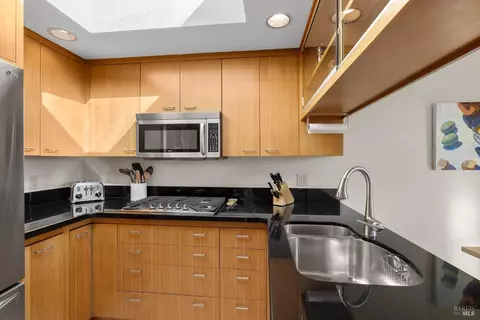Kitchen - 21514 Heron Dr, Bodega Bay, CA 94923 photo 2 of 4