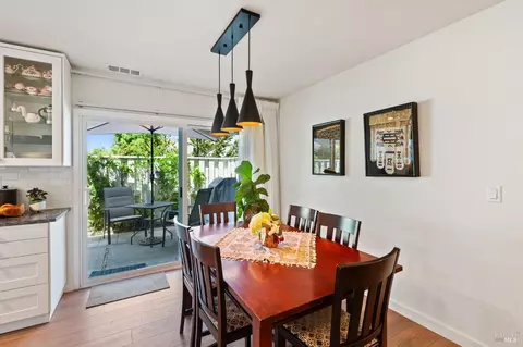 Dining - 1459 Post Ranch Rd, Santa Rosa, CA 95405 photo 2 of 3