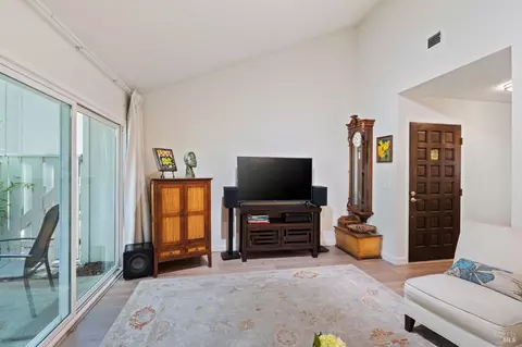 Living - 1459 Post Ranch Rd, Santa Rosa, CA 95405 photo 2 of 3