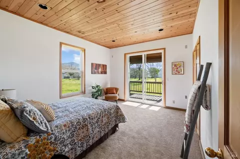 Bedroom - 1680 Estee Ave, Napa, CA 94558 photo 1 of 4