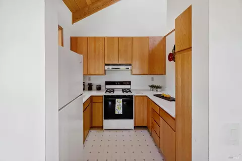 Kitchen - 1680 Estee Ave, Napa, CA 94558 photo 1 of 2