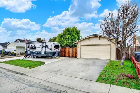 1012 Nightingale Dr, Fairfield, CA 94533 photo 3