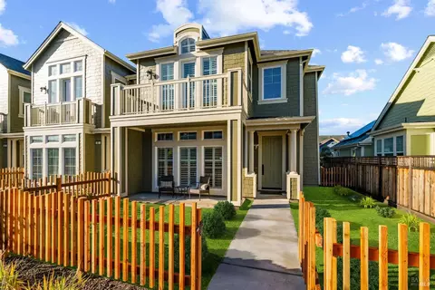 34 Bayharbor Way, San Rafael, CA 94901
