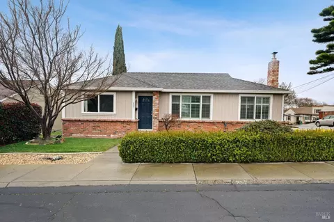 237 Hillcrest Ave, Benicia, CA 94510