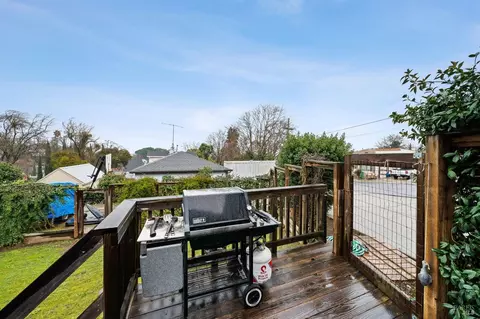 237 Hillcrest Ave, Benicia, CA 94510 photo 38