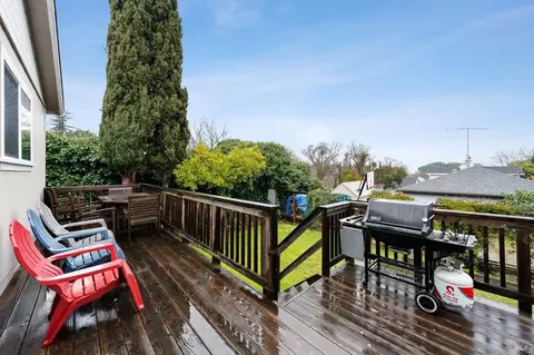 237 Hillcrest Ave, Benicia, CA 94510 photo 36
