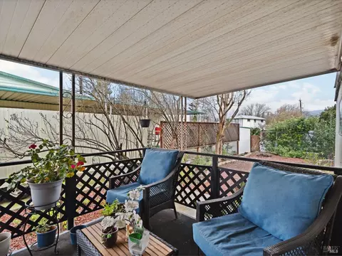 460 E Gobbi St #5, Ukiah, CA 95482 photo 4