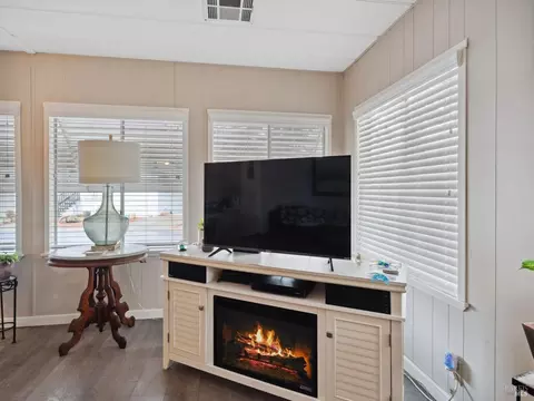 460 E Gobbi St #5, Ukiah, CA 95482 photo 13