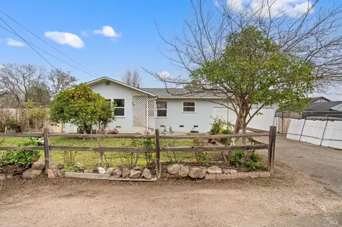 104 Windsor Palms Dr, Windsor, CA 95492