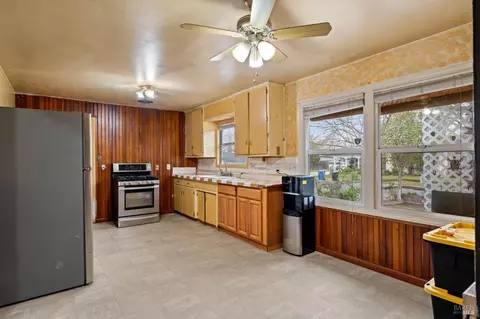 104 Windsor Palms Dr, Windsor, CA 95492 photo 8