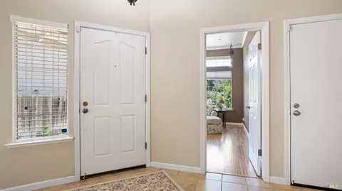 395 Bald Eagle Dr, Vacaville, CA 95688 photo 13