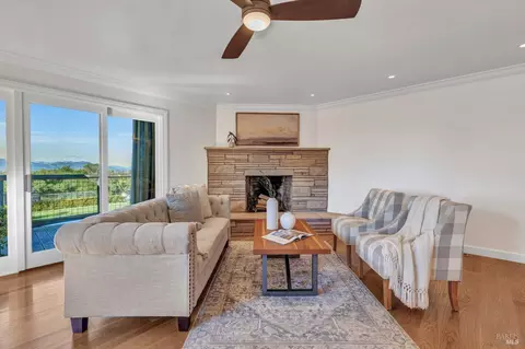 Living - 524 Montecito Blvd, Napa, CA 94559 photo 5 of 5