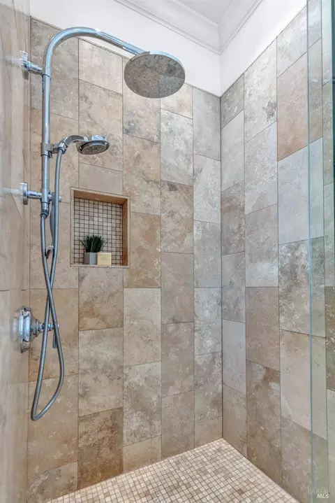 Bath - 524 Montecito Blvd, Napa, CA 94559 photo 3 of 11