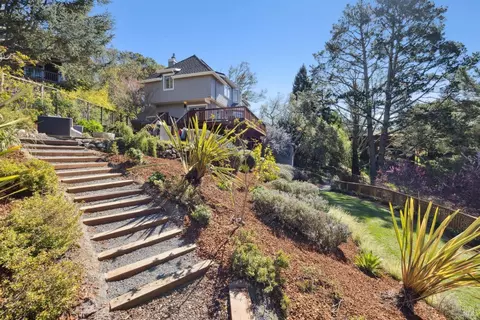 Exterior - 431 Wellesley Ave, Mill Valley, CA 94941 photo 13 of 14