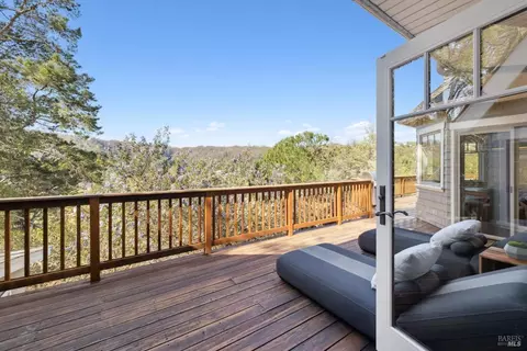 Exterior - 431 Wellesley Ave, Mill Valley, CA 94941 photo 3 of 14