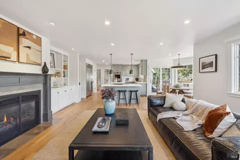 Living - 431 Wellesley Ave, Mill Valley, CA 94941 photo 11 of 13