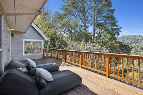 Exterior - 431 Wellesley Ave, Mill Valley, CA 94941 photo 6 of 14